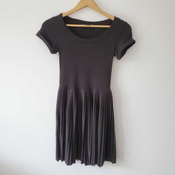 Black pleated dress by French Connection - Picture 3 of 10